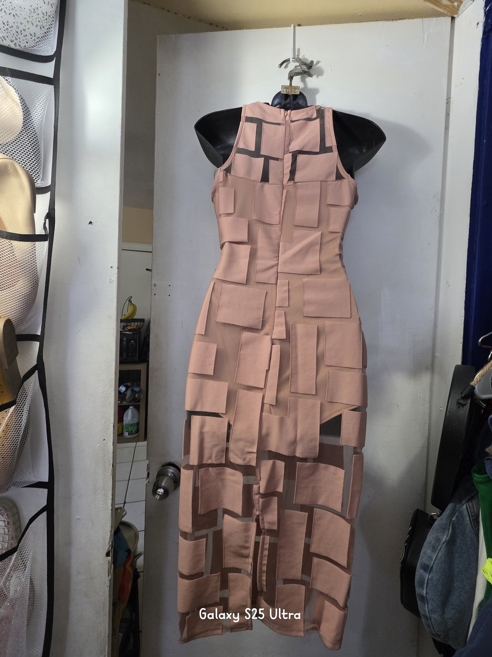 ALO Yoga Mauve Block-Pattern Midi Dress - Picture 2 of 6